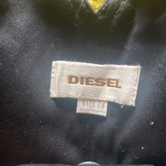 Diesel front buttoned shorts with buckle detail in the back. - Picture 6 of 8